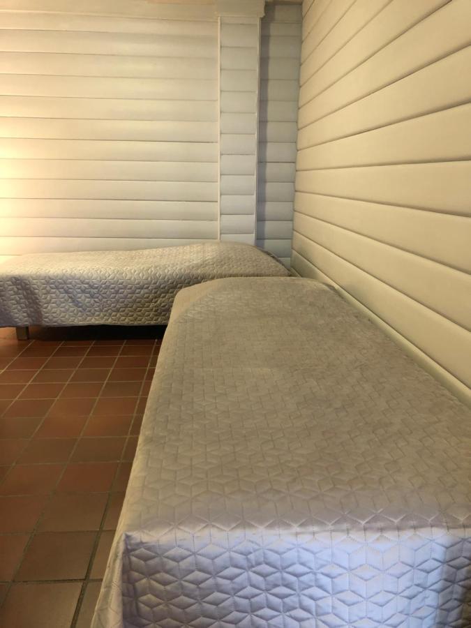 Korshamn Rorbuer Apartment ลิงดาล ภายนอก รูปภาพ