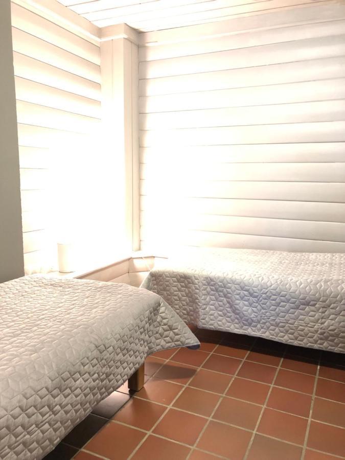 Korshamn Rorbuer Apartment ลิงดาล ภายนอก รูปภาพ
